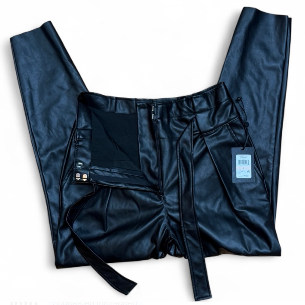 NWT DKNY Black Faux Leather High Waisted Tie Belt Tapered Ankle Pants Size 2 - Picture 4 of 11
